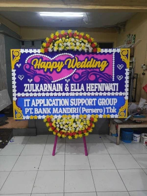 Papan Bunga di Plipir Purworejo
